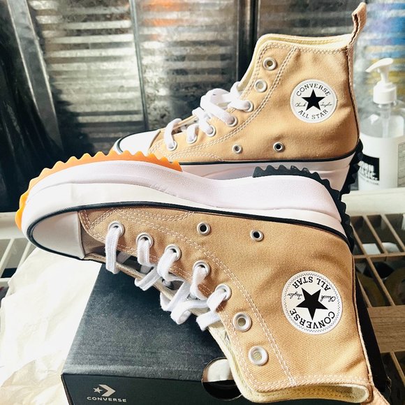 Converse Shoes New Converse Run Star Hike Platform High Top Womens Sneakers Size 55 Tan